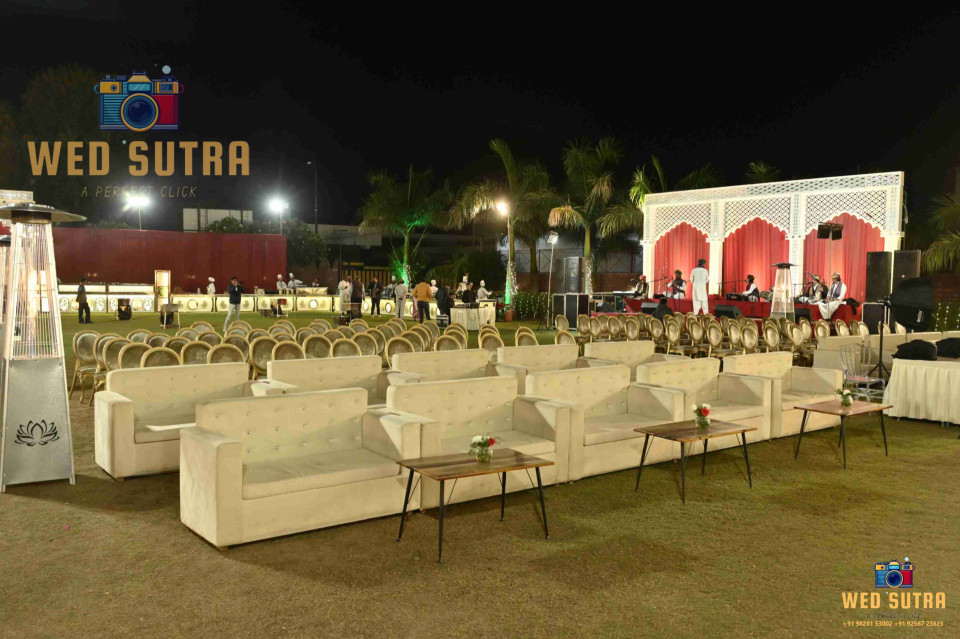 50m business distance4