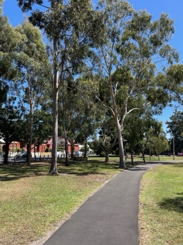 Golden Square Bicentennial Park Dog Off Leash Area
