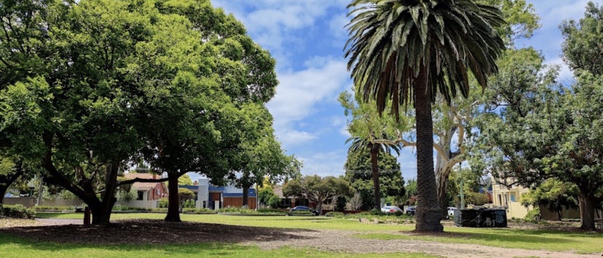 Greenmeadows Gardens Dog Off Leash Area