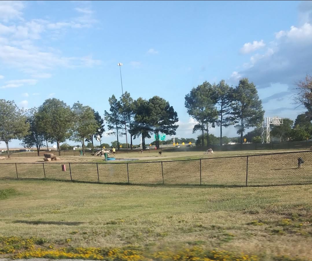 MacArthur Dog Park